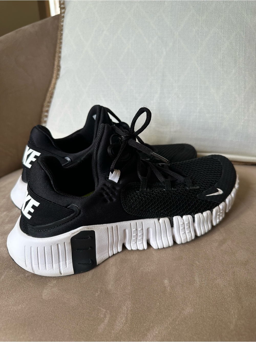 Nike Free Metcon 4 women sneakers size 7.5 - Picture 10 of 12